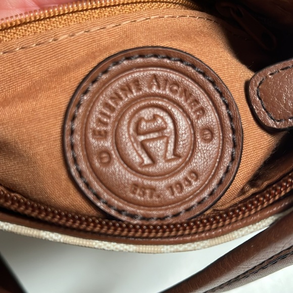 Etienne Aigner est.1949 mini bag - Picture 4 of 9